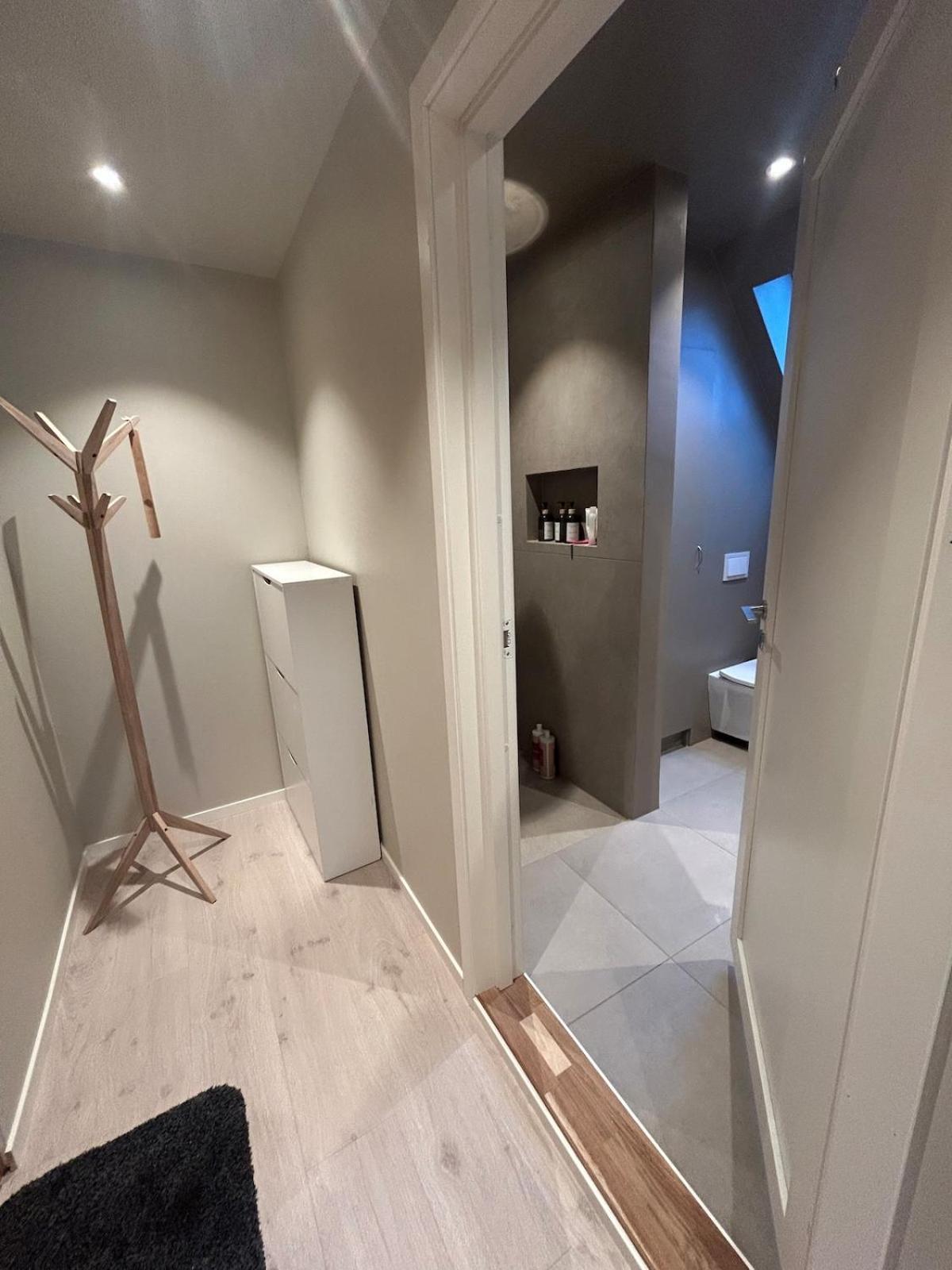 With Short Distance To The Adventure Apartment Narvik
